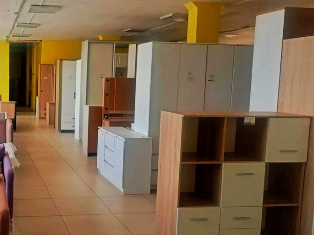 Торговый центр 6.000кв.м. Хозтовары, мебель 6