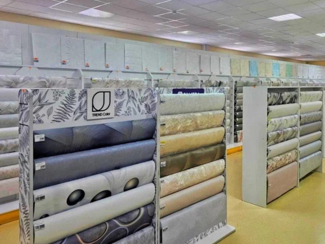 Торговый центр 6.000кв.м. Хозтовары, мебель 2